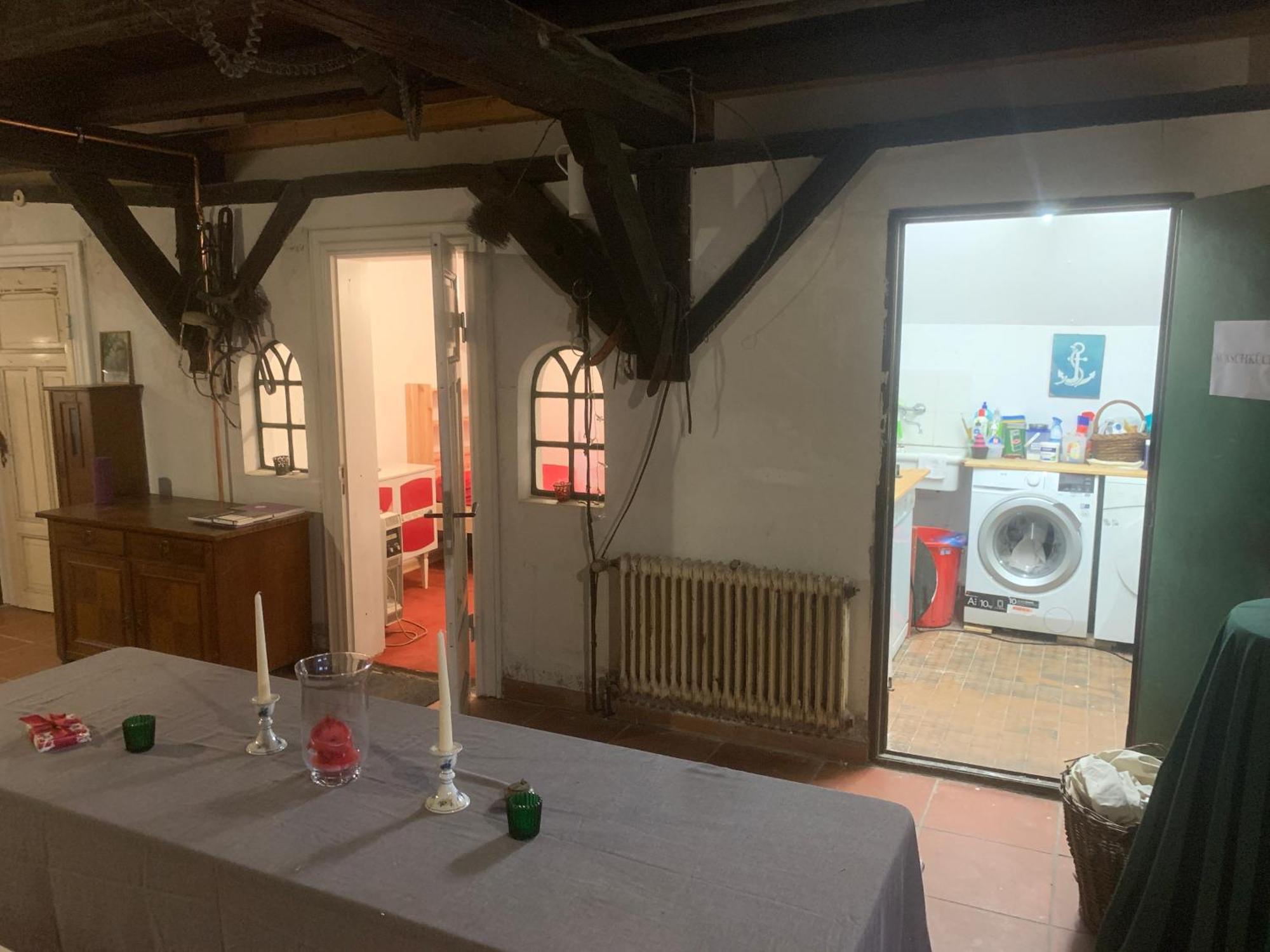 Homestay Kleine Einliegerwohnung Oder Im Reetdachhaus *